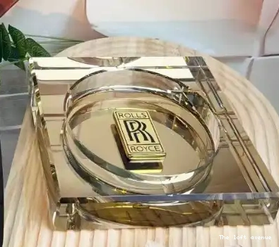 ROLLS ROYCE SQUARE ASHTRAY 0707